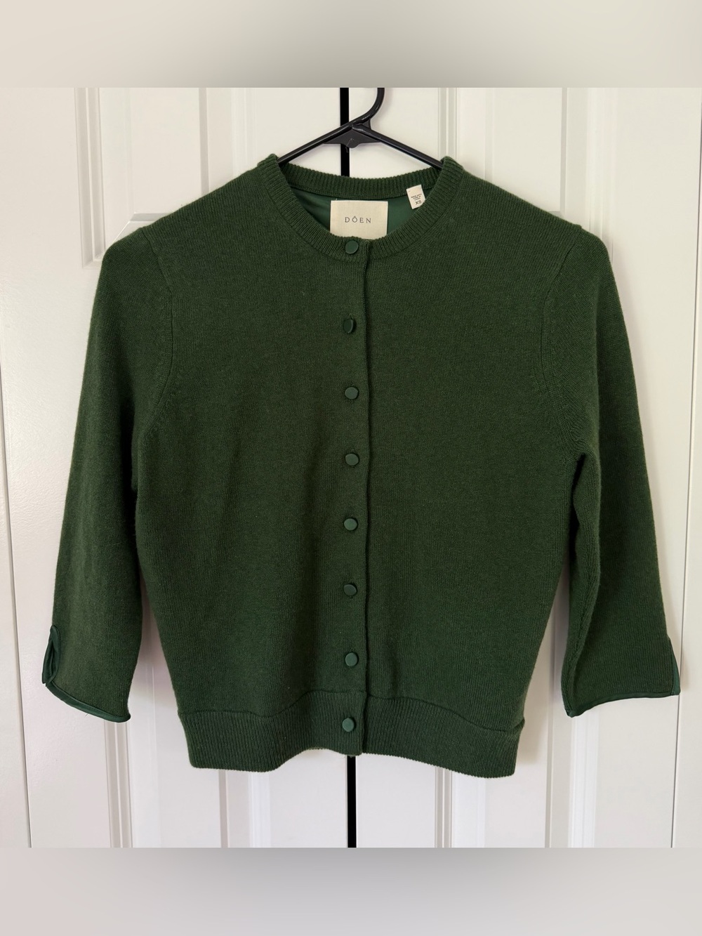 Doen Tess 3/4 Sleeve Wool and Cashmere Cardigan Sweater in Ivy - Picture 2 of 10